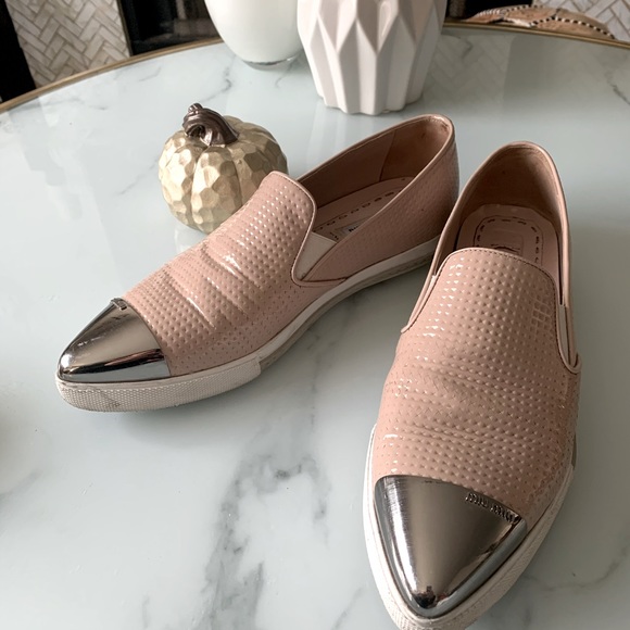 Miu Miu | Textured Leather Loafers w/ Metal Cap Toe - Picture 16 of 16